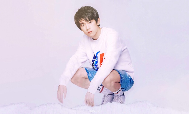 易烊千玺